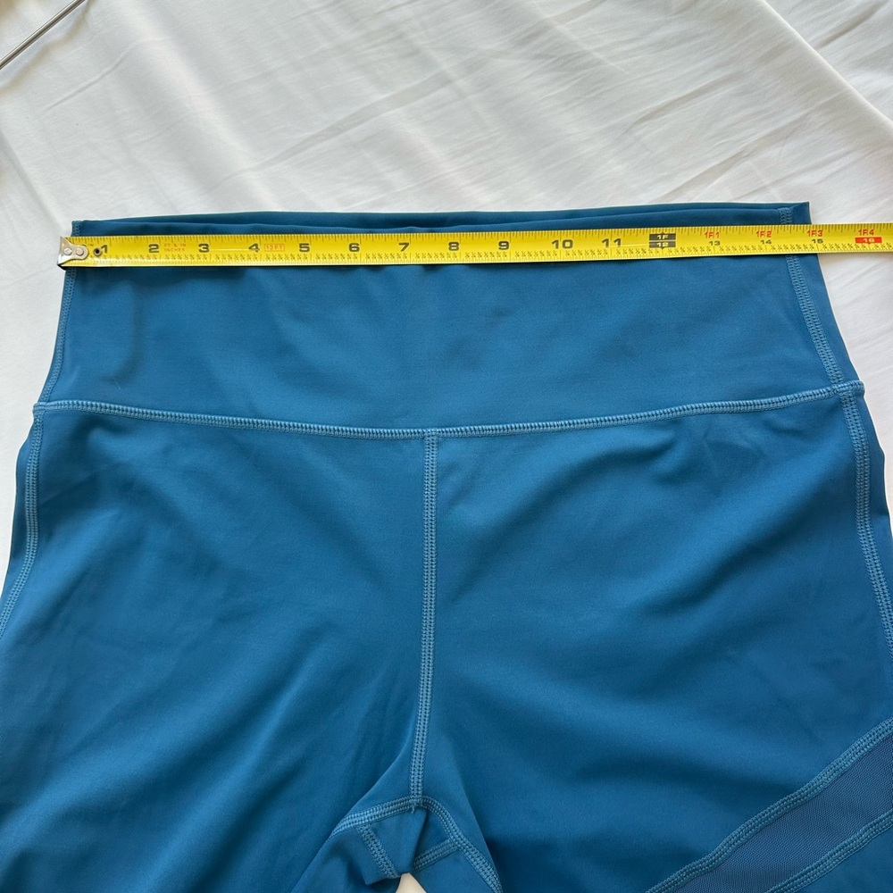 Zyia Active Corsair Blue Brilliant Mesh Crop Leggings 16-18 - Picture 11 of 11